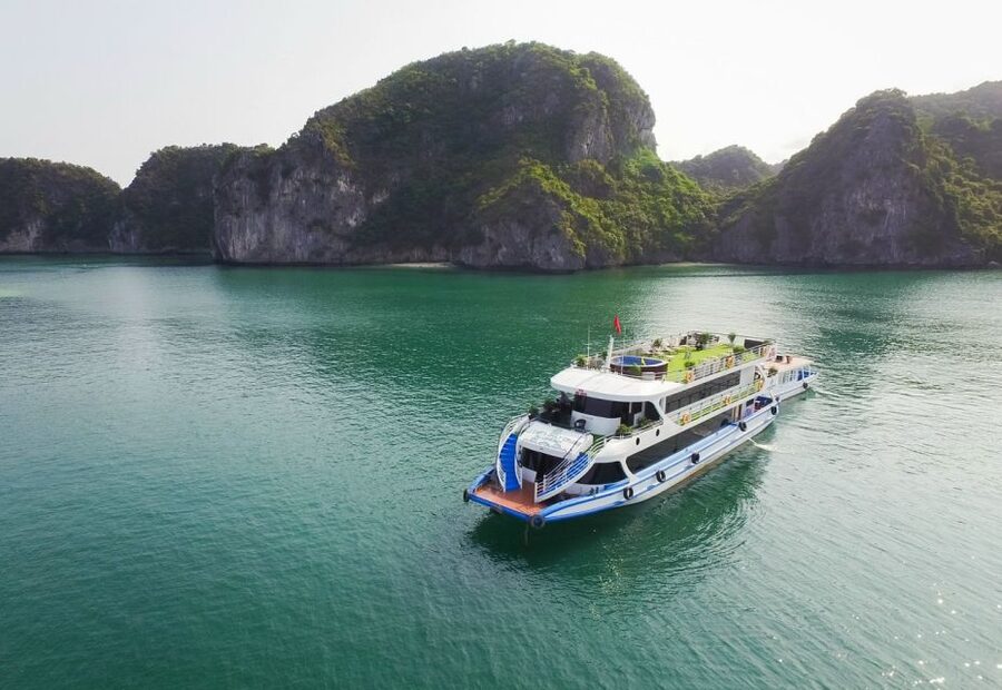 From Hanoi: Ha Long Bay Luxury Cruise Day Tour with Jacuzzi - Titov Island: the climb for panoramic views