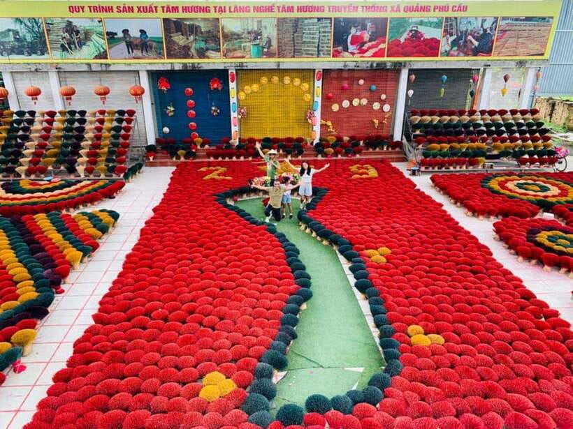From Hanoi: Half-Day Tour to Incense & Hat Villages - Small group size: why max 15 is more than just a number