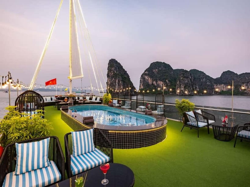 From Hanoi: Halong bay Luxury tour on 5 star cruise - Boarding at Tuan Chau Harbor: warm welcome and a clear start