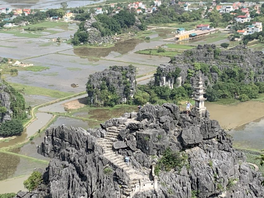 From Hanoi: Hoa Lu, Hang Mua Hike, Tam Coc Boat, and Lunch - Packing and comfort tips that actually matter