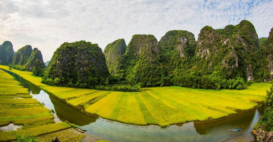 From Hanoi: Hoa Lu, Mua Cave and Tam Coc Full-Day Trip - Leaving Hanoi for Ninh Binh, Without the Headache