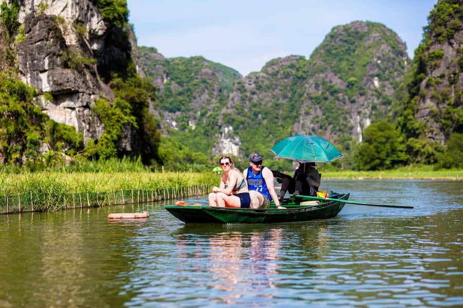 From Hanoi: Hoa Lu, Tam Coc, and Mua Cave Adventure Day Tour - Key things to know before you go