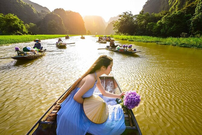 From Hanoi: Hoa Lu, Tam Coc, and Mua Cave Scenic Day Trip - Hoa Lu Temples, the Ancient Capital Moment