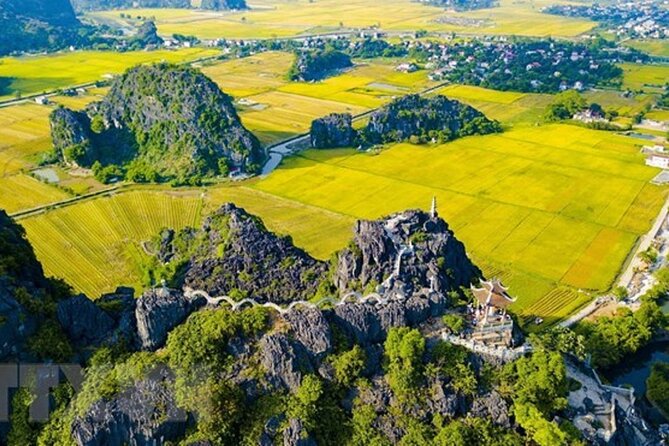 From Hanoi: Hoa Lu, Tam Coc, and Mua Cave Scenic Day Trip - Tam Coc Boat Ride and the Limestone Cave Feeling