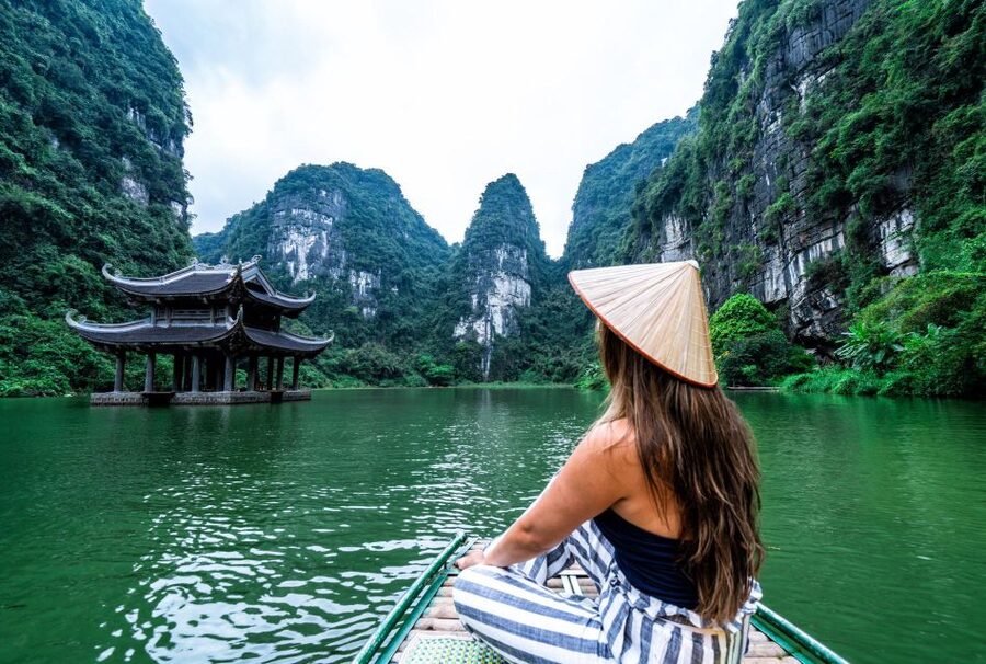 From Hanoi: Hoa Lu-Trang An-Mua Cave Luxury Trip w/Limousine - Skip-the-line entry: small perk, real payoff
