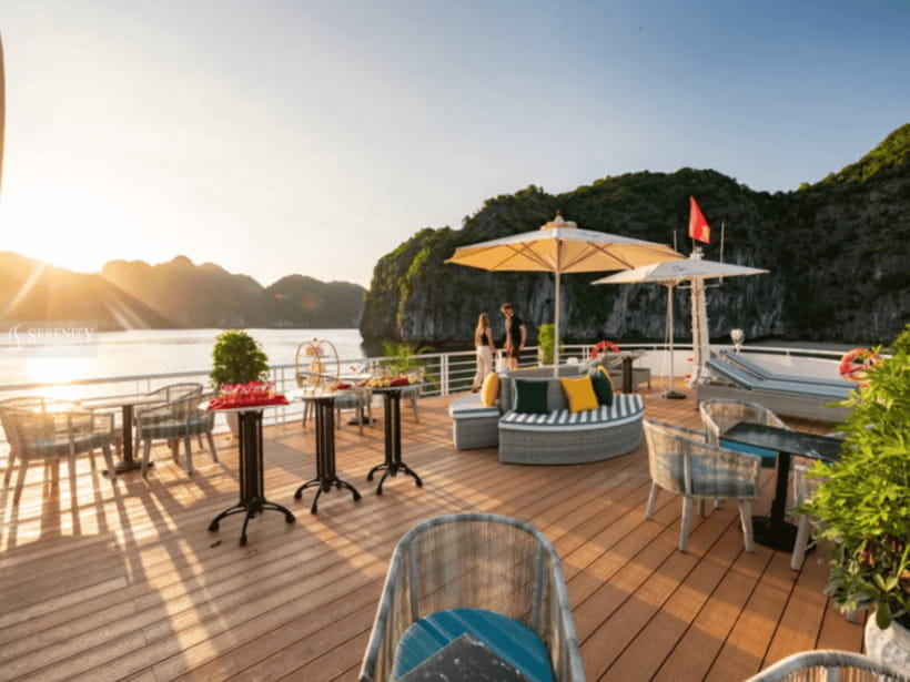 From Hanoi: Lan Ha Bay and Cat Ba Island Cruise with Lunch - Viet Hai Village: Electric Transport, Traditional Homes, and Fish-Foot Massage