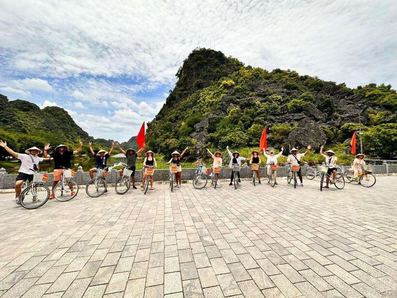 From Hanoi: Ninh Binh, Hoa Lu, Tam Coc, & Mua Cave Day-Trip - Hoa Lu Ancient Capital: temples, dynasties, and a sense of how power worked