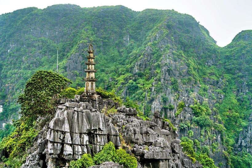 From Hanoi: Ninh Binh- Hoa Lu-Tam Coc- Mua Cave- Highlight - Price and value: what $44 gets you in real terms