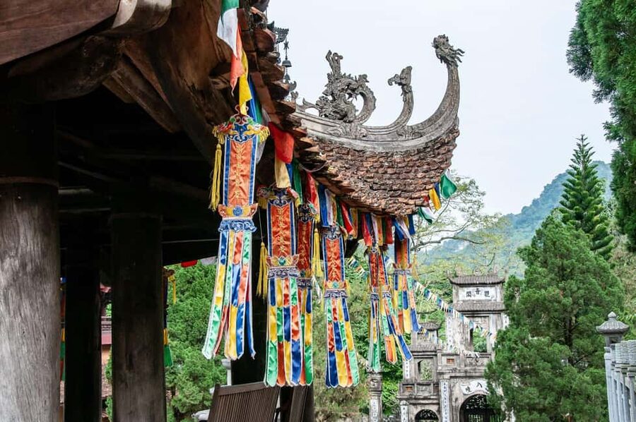 From Hanoi: Perfume Pagoda Tour and Yen Stream Boat Ride - Key things to know before you go