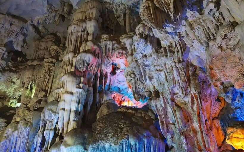 From Hanoi: Private Ha Long Bay Full-day Trip - Thien Cung (Heavenly Palace) Grotto: Big Cave Drama, Real Walking