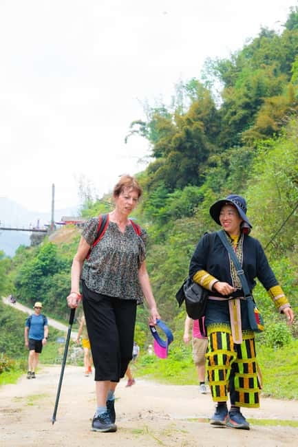 From Hanoi: Sapa Discovery Package Tour 2 Days 1 Night - Ta Van homestay night: cooking class and local dinner