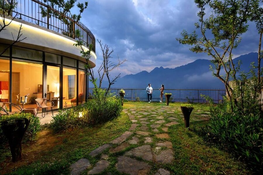 From Hanoi: Sapa Hill Tribes 2-Day Tour by Overnight Train - Sapa lodging: hotel comfort and the Tavan homestay option