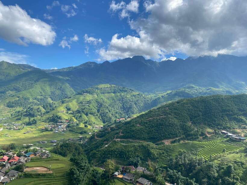 From Hanoi: Trek and Stay: 3-Day Sapa Highlands Adventure - Day 3: Red Dao country, Supan, and an 8 km finish