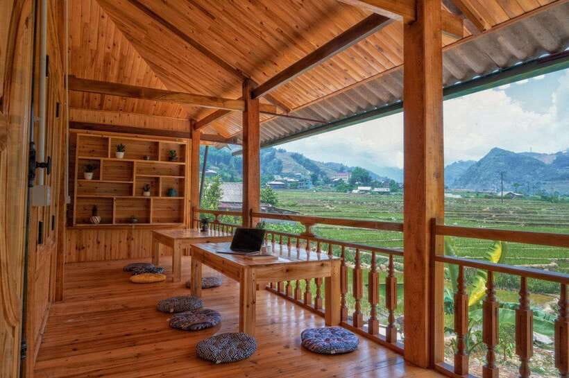 From Hanoi: Trek and Stay: 3-Day Sapa Highlands Adventure - Guides and group travel: where the trip can feel personal