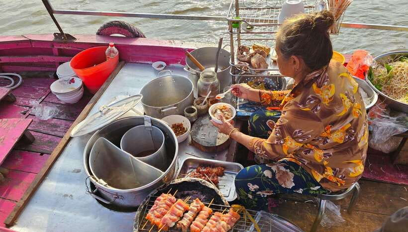 From HCM: Mekong Delta Can Tho Floating Market 2-Day Tour - Truc Lam Phuong Nam Zen Monastery for a Quiet Reset