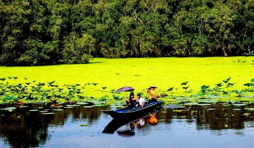 From Ho Chi Minh: 3-Day Mekong Tour&Cai Rang Floating Market - Day 3: Chau Doc floating village, Sam Mountain temples, lotus fields, and Go Thap