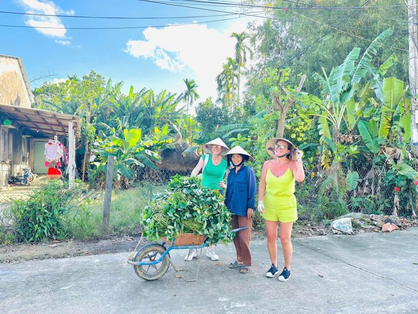 From Ho Chi Minh: Explore Mekong Delta & Vinh Trang Pagoda - Key highlights at a glance
