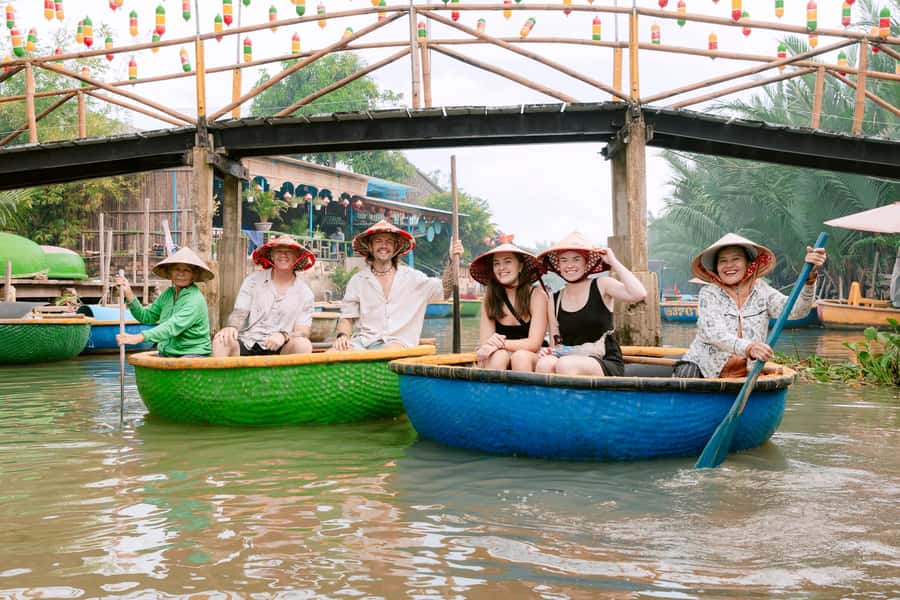 From Hoi An: Market Tour, Basket Boat Ride and Cooking Class - What to look for while you shop