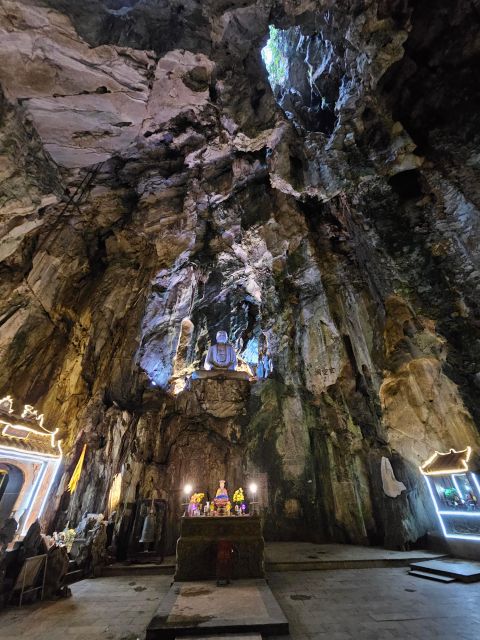 From Hoi An: My Son Sanctuary & Marble Mountains Guided Tour - The stone sculpture village stop, where the day turns practical