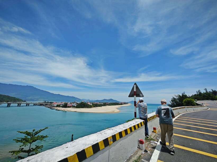 From Hue: Hoi An Bus Transfer with 4 Sightseeing Stops - The English Guide Factor: Where This Trip Wins