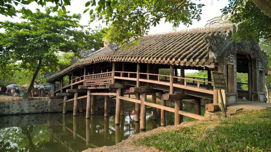 From Hue: Hoi An Guided Bus Tour with 4 Scenic Stops - Who this tour fits best, and who should pass