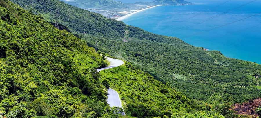 From Hue: Sightseeing Transfer to Hoi An & An Bang Cemetery - Price and value: where the $26 makes sense