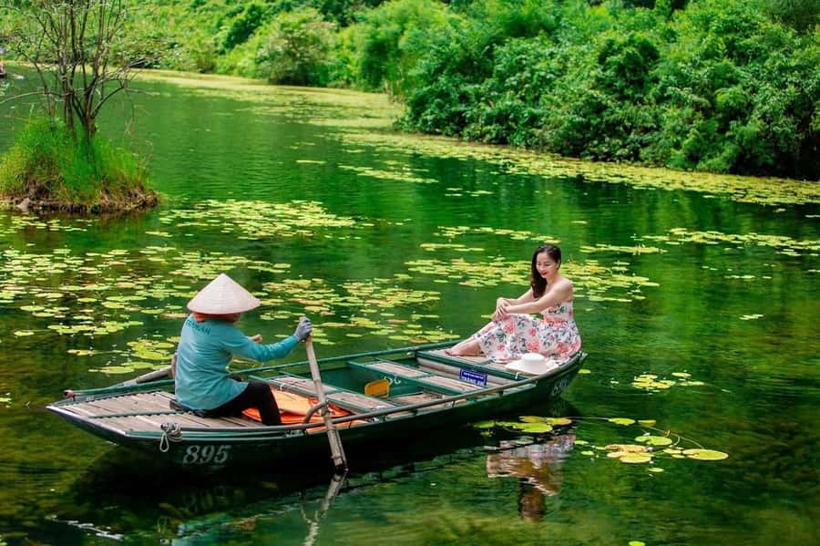 From Ninh Binh : Bai Dinh, Hoa Lu, Trang An, Mua Cave Tour - Trang An UNESCO Boat Ride: Sang, Toi, Ba Giot, and Nau Ruou Caves