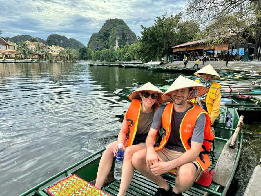 From Ninh Binh : Bai Dinh, Hoa Lu, Trang An, Mua Cave Tour - What to Bring for a Comfortable Day