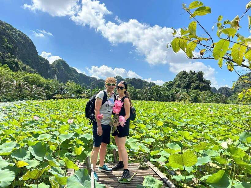 From Ninh Binh: Hoa Lu, Trang An, Mua Cave, & Bich Dong Tour - Mua Cave: The 500 Steps That Pay Off With Views