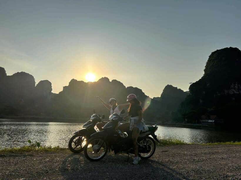 From Ninh Binh : Motobike Tour Trang An, Mua Cave 6-Hours - The 500 steps up Mua Cave and why the climb feels worth it
