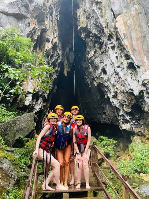 From Ninh Binh: Phong Nha Cave and Dark Cave Day Trip - Phong Nha Cave by Dragon Boat: why the first part feels so calm