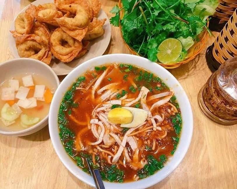 From Sapa: Walking Food Tour with Local Guide - Why a Sapa walking food tour is the smart way to eat well