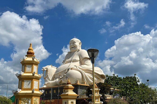 Full-Day Tour in Mekong Delta with Pick Up in Central District 1 - Getting to My Tho: the 2 Hour Drive and What to Expect at the Pier