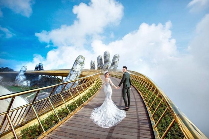 Golden Bridge & Ba Na Hills 1 Day including buffets lunch & 2 ways Cable Car - Dream Stream to Golden Views: The First Cable Car Ride