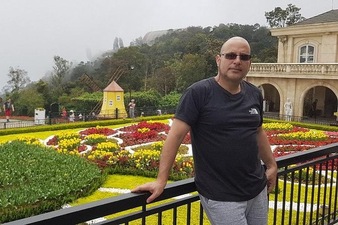 Golden Bridge-Marble Mountain-Hoi An City -Boat Ride-Night Market - Marble Mountain, elevator ticket included, and why it is worth the legs