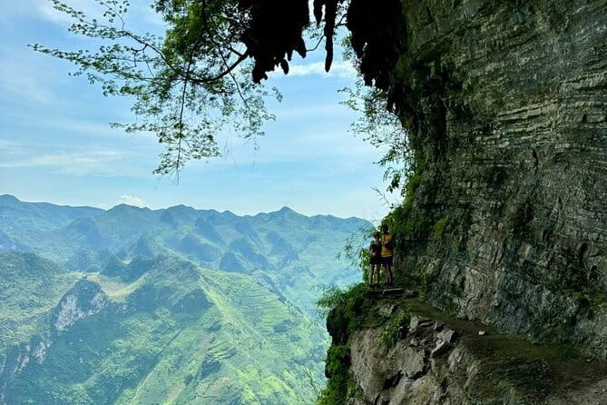 Ha Giang Cao Bang Loop 5 Days Private Tour with English Guide - Price and value: what $665 includes, and what you still manage