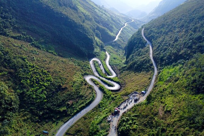 Ha Giang Loop 2D/1N Private Room + Free Dorm Hotel 1N before tour - Pao’s House and the field viewpoints: where the photos come from