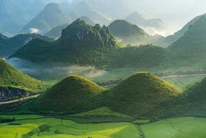 Ha Giang Loop 2D/1N Private Room + Free Dorm Hotel 1N before tour - Tham Ma pass, Pho Cao village, Sung La valley, and the Lung Cam cultural stop