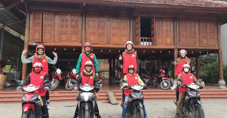 Ha Giang Loop 3 Day Hight Quality Small Group & private room - Why the private room and luxury transport matter on this route