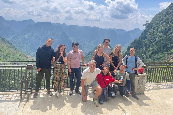 Ha Giang Loop 3 Days 2 Nights with Ha Giang Vision Tour - Day 1: Mountains, Hemp Weaving, and Lùng Tám Photo Stops