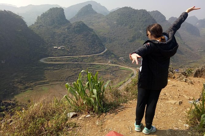Ha Giang loop 3 or 4 Days, Small Group Tour (within easy riders) - Easy riders, English-speaking guidance, and the pace you’ll feel