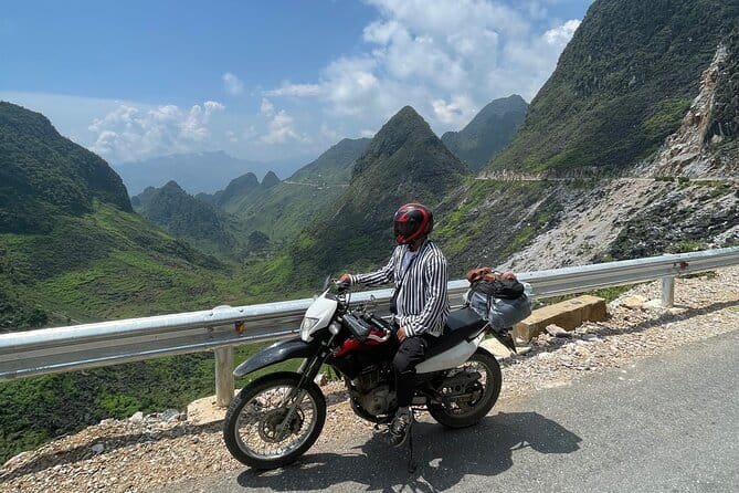 Ha Giang Loop motorbike Private 4 days Tour all inclusive - Day 1: Du Gia breakfast, Cat Ly Glamping coffee, and Thai An waterfall