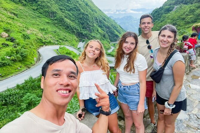 Ha Giang Loop motorbike Private 4 days Tour all inclusive - Drivers, safety, and the calm that makes the Loop work