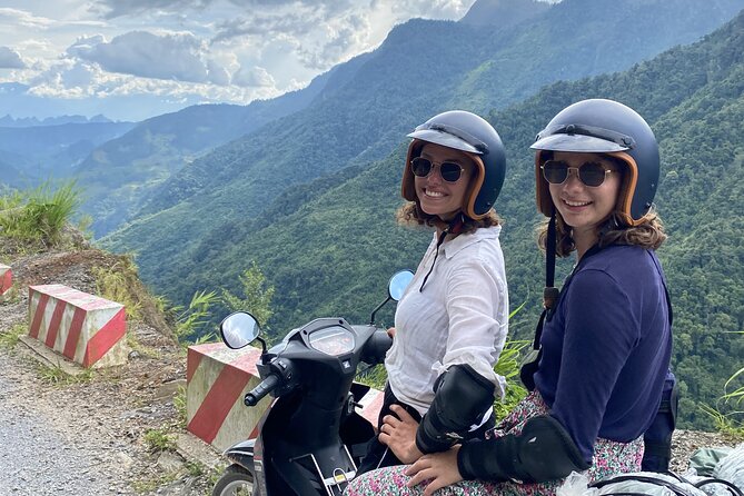Ha Giang Tour 4 Day-3-Night, English Speaking Guide, Small Group - Day 3: Ma Pi Leng, Nho Que River canyon views, Meo Vac lunch, Du Gia calm