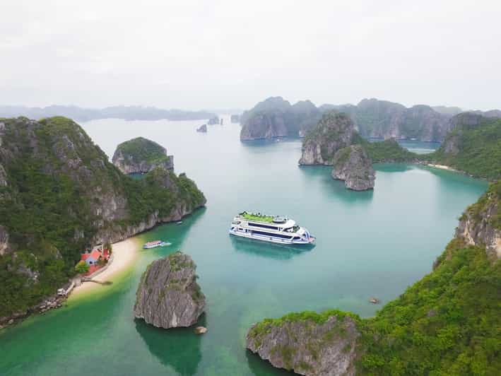 Ha Long Bay 8 hours daily tour on LA CASTA DAILY CRUISE - Hanoi to Tuan Chau: the part people rush, but you should plan for
