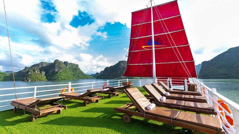 Ha Long Bay - Bai Tu Long Bay Luxury Boat Tour & Transfer - Luon Cave by Kayak or Bamboo Boat (Choose Your Comfort)