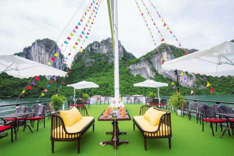 Ha long Bay day trip with Deluxe cruise - Price and Logistics: what $40 buys you (and what it doesn’t)