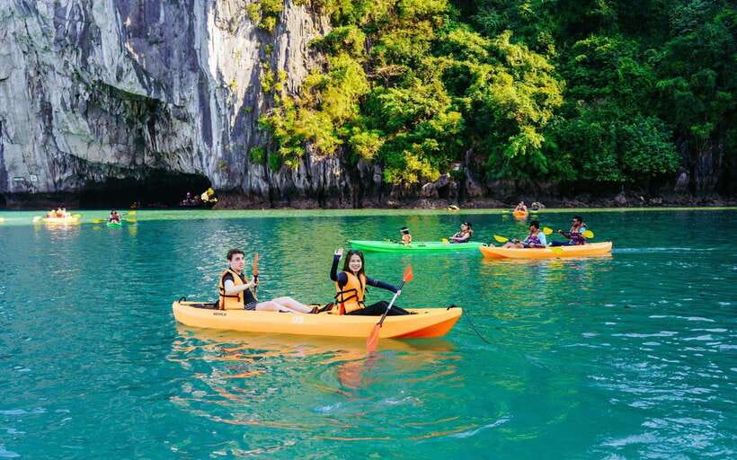 Ha long Bay day trip with Deluxe cruise - Board the cruise: warm welcome, then you’re watching limestone towers