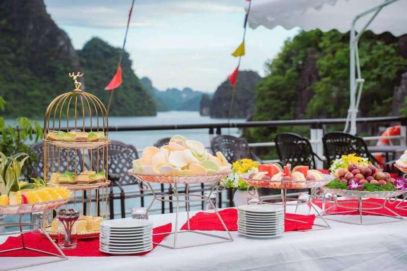 Ha long Bay day trip with Deluxe cruise - Sung Sot Cave at Bo Hon Island: the stop most people remember