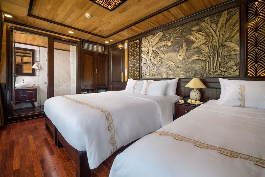 Ha Long & Lan Ha Bays: 2-Day Cruise with Meals & Kayaking - Meals and drinks: what is included, and what to plan for